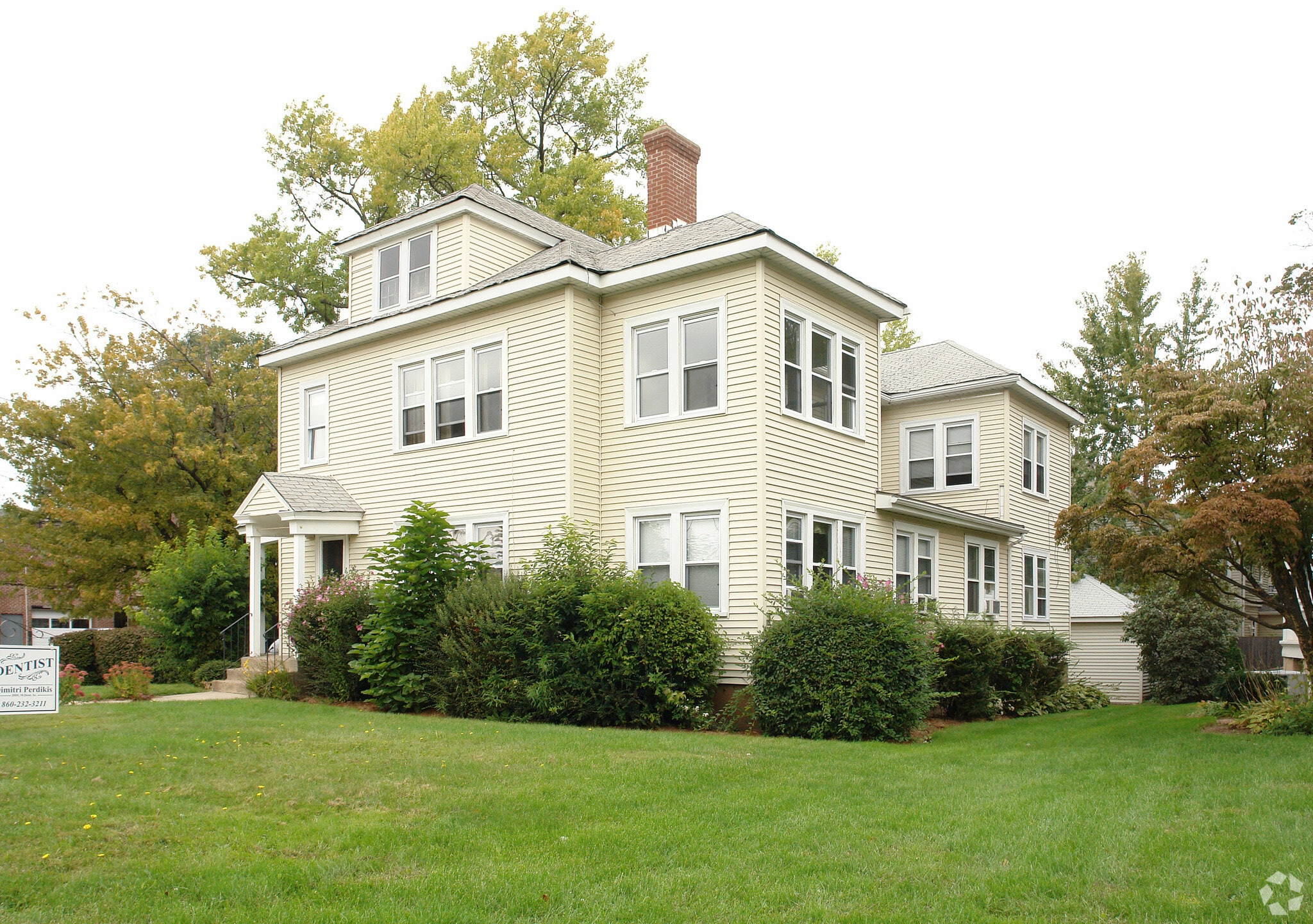 820 Farmington Ave, West Hartford, CT for Sale