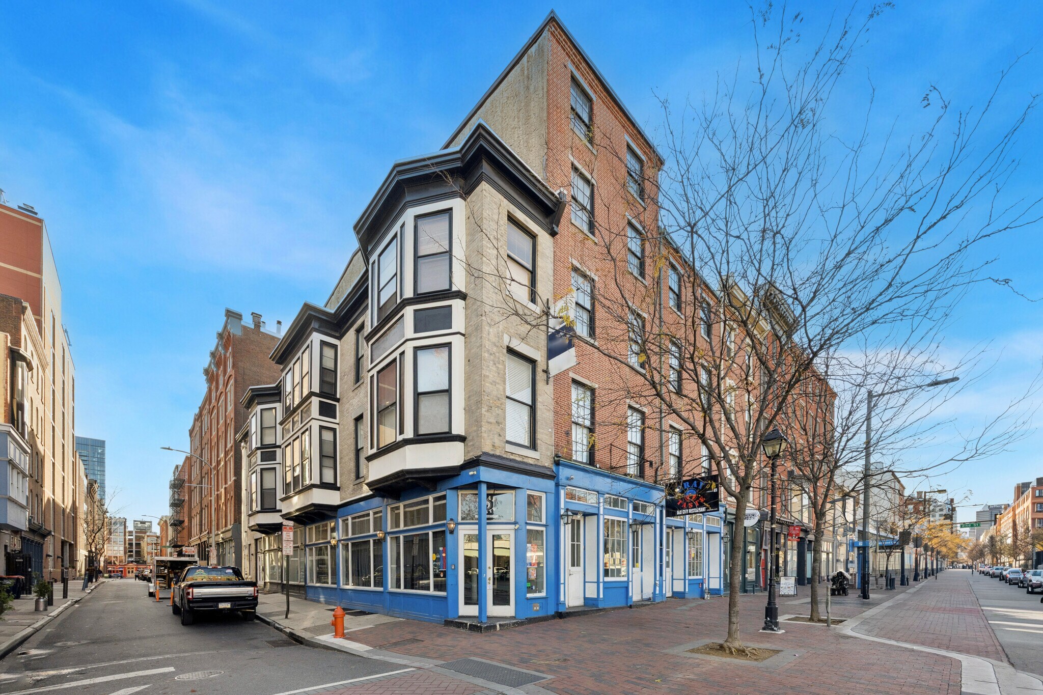 118-122 Market St, Philadelphia, PA for Rent