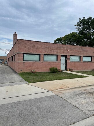 Skokie, IL undefined - 3700 Oakton St