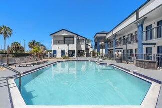 Orlando, FL Hospitality - 8750 E Colonial Dr