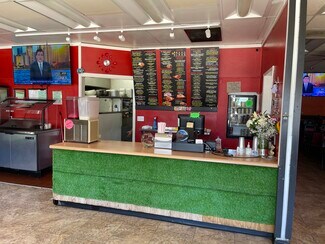 Vista, CA Retail - 962-966 S Santa Fe Ave
