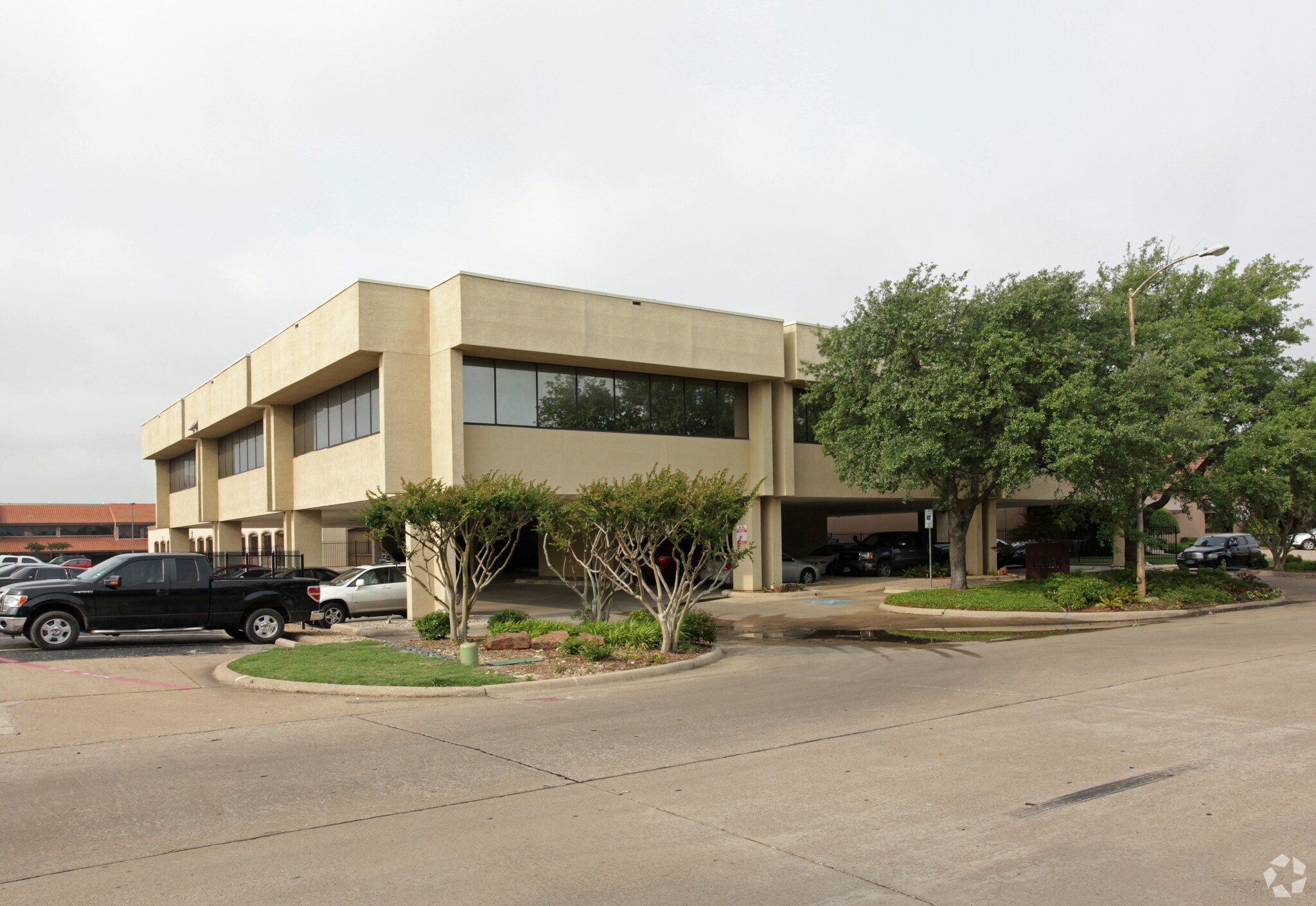 4620 Sunbelt Dr, Addison, TX for Rent