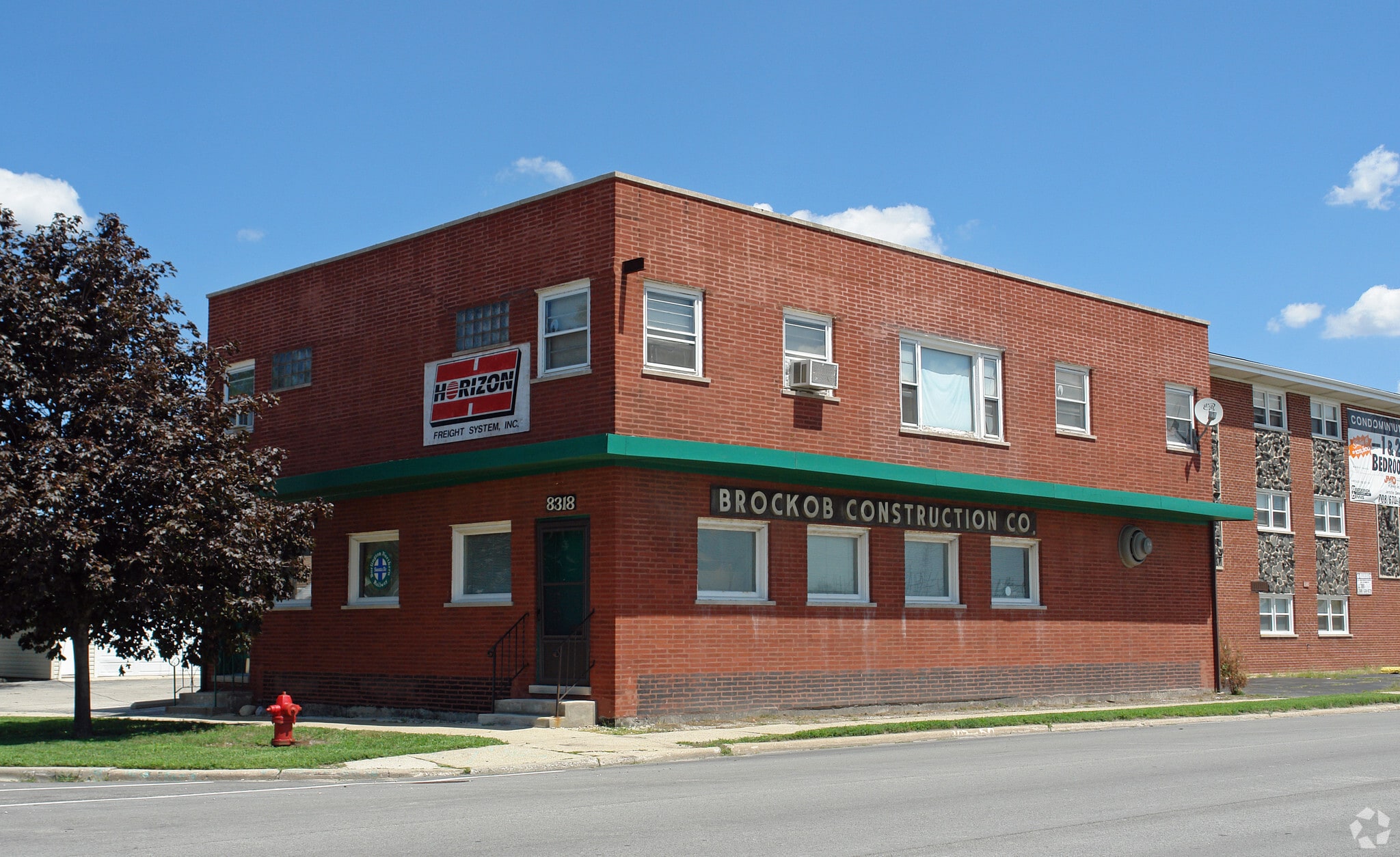8318 W 47th St, Lyons, IL for Sale