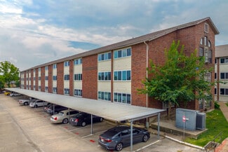 Bryan, TX Apartments - 2410 Memorial Dr