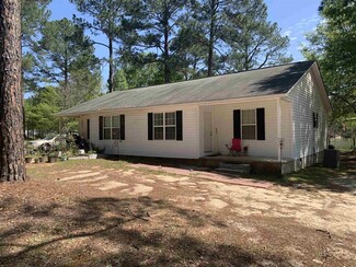 Cochran, GA Apartments - 132 & 136 Miles