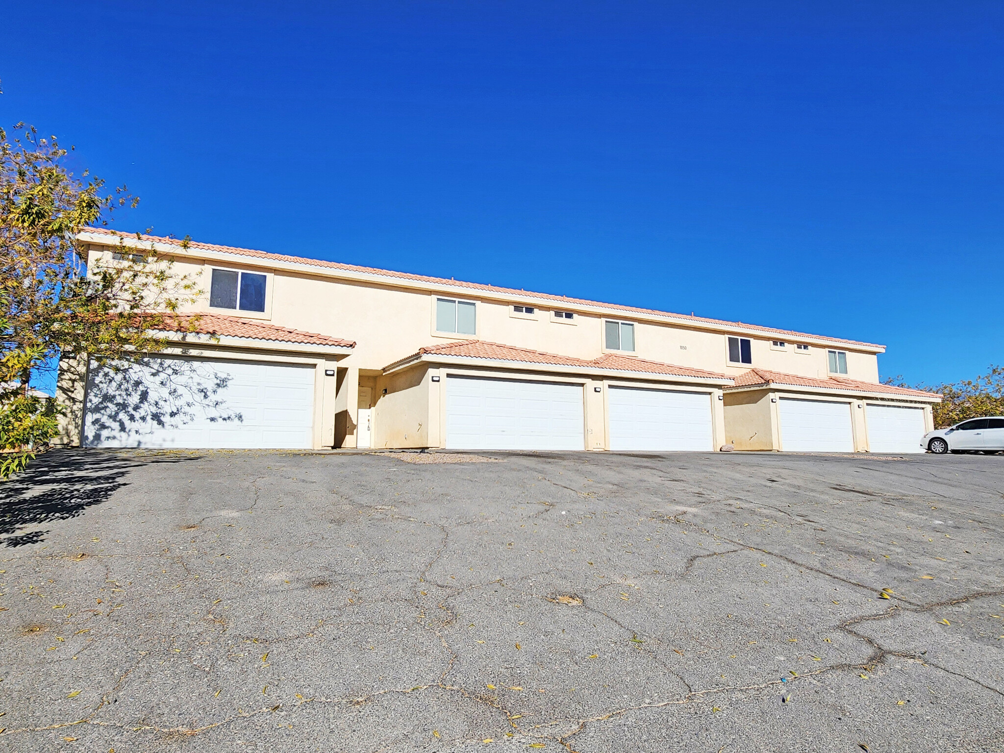 1050 E Bourbon St, Pahrump, NV for Sale