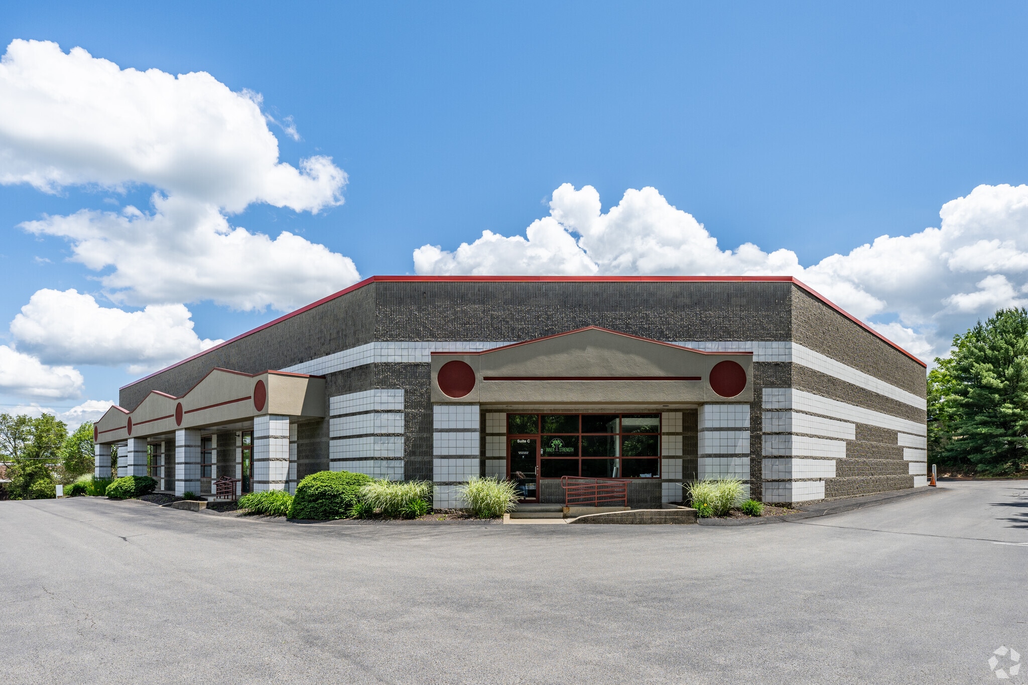 108 Commerce Blvd, Lawrence, PA for Rent