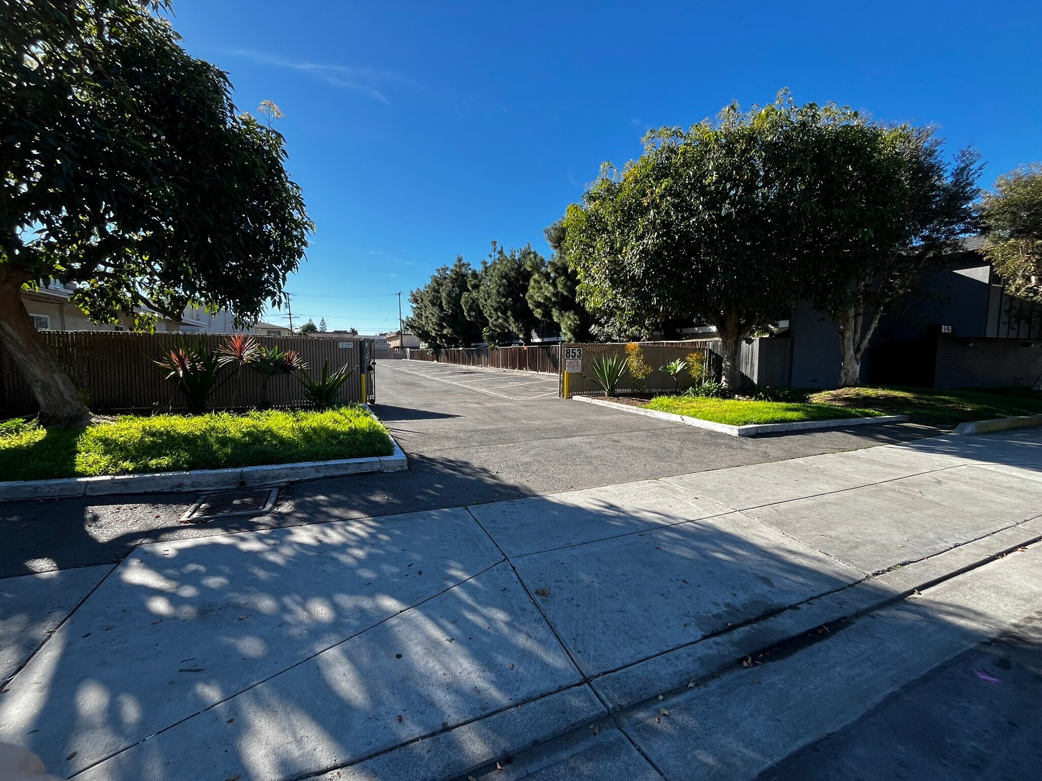 853 19th St, Costa Mesa, CA for Rent