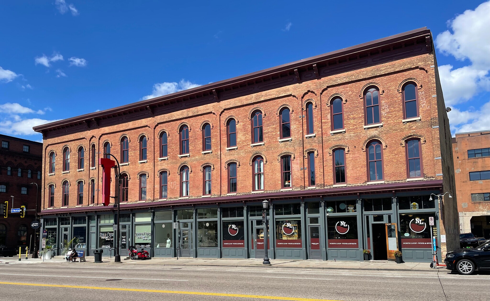 218-228 Washington Ave N, Minneapolis, MN for Rent