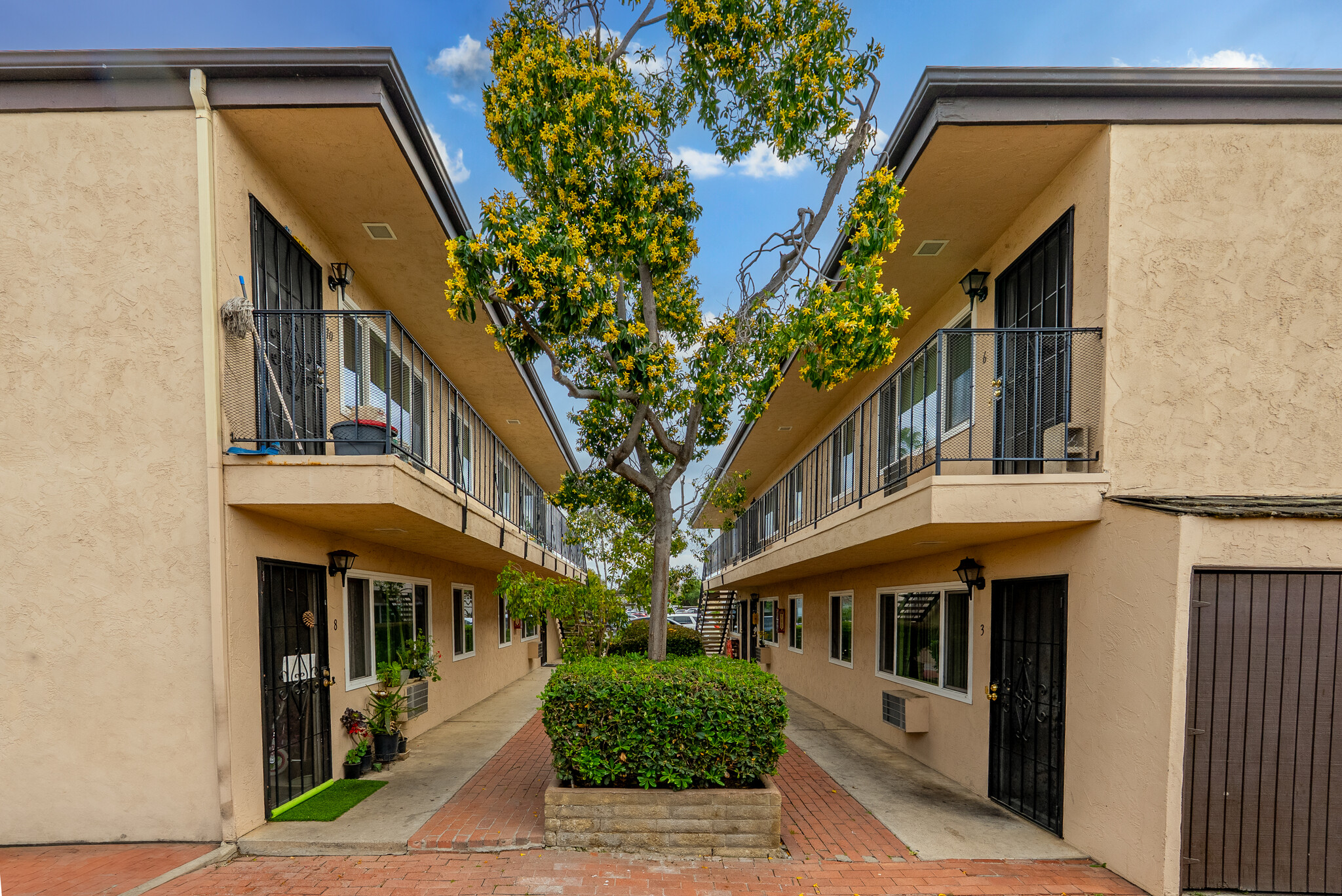 978 Peach Ave, El Cajon, CA for Sale