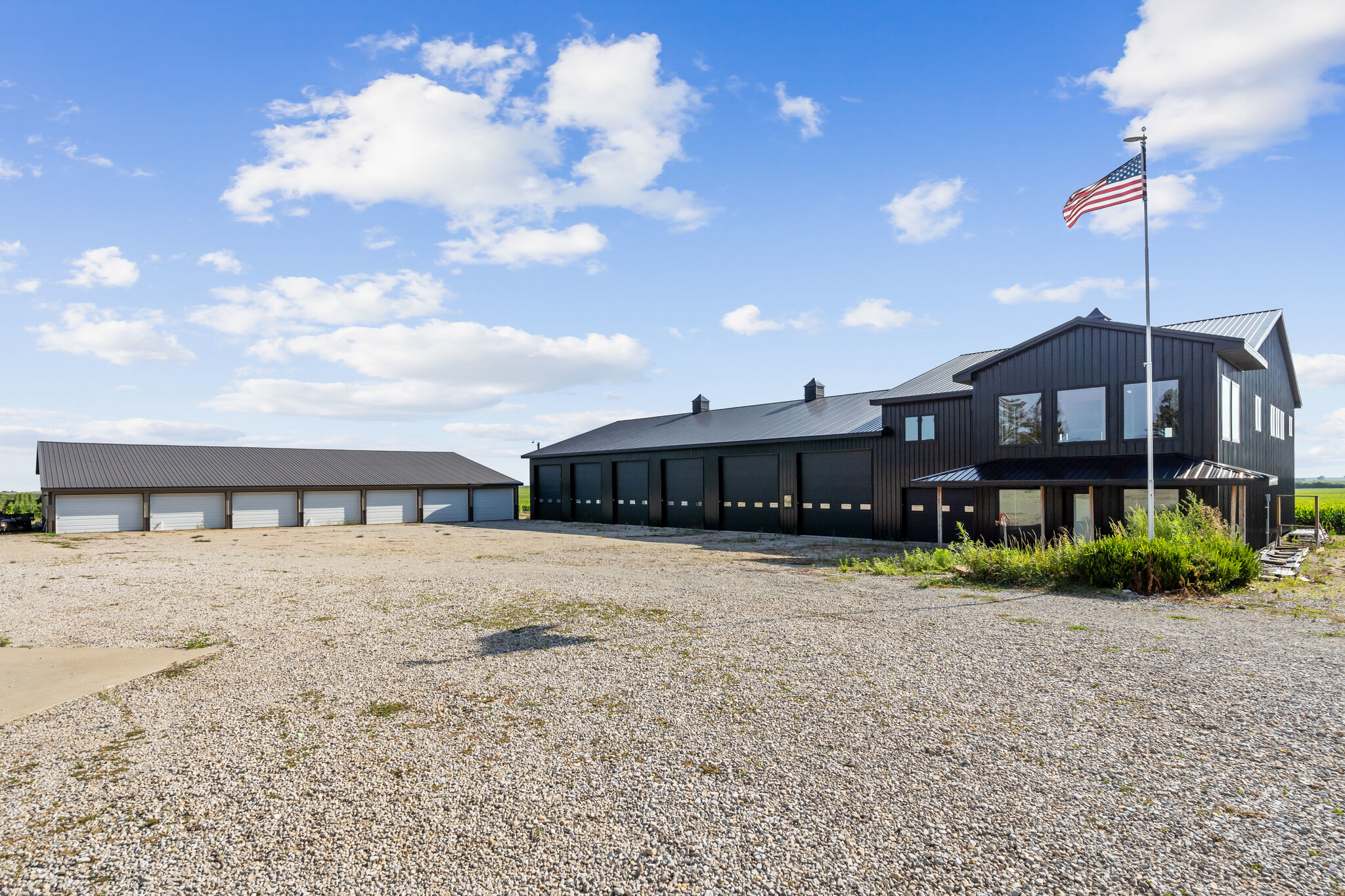 5414 W Reinbeck Rd, Hudson, IA for Sale