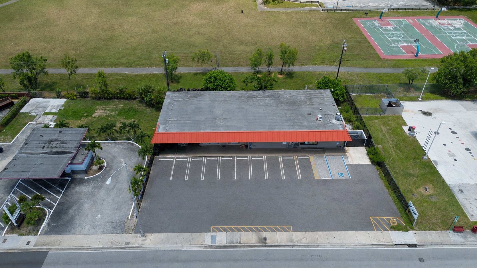 3251-3255 NW 183rd St, Opa-locka, FL for Rent