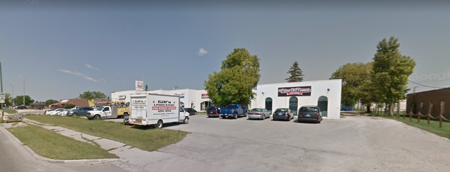 1833 Inkster Blvd, Winnipeg, MB for Rent