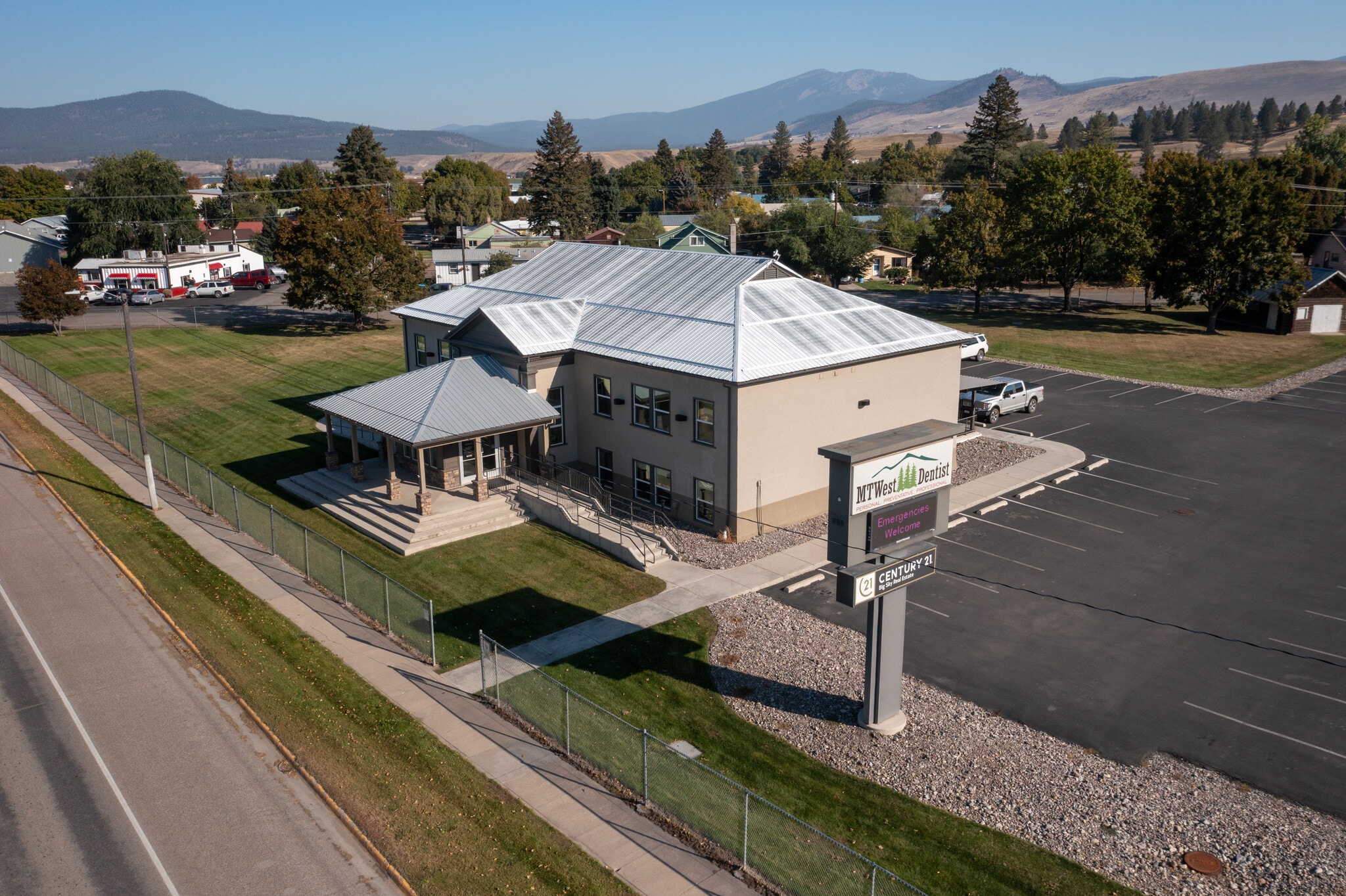 200 W Railroad Ave, Plains, MT for Sale