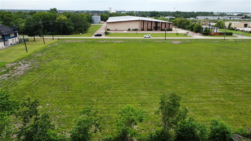 3831 Knapp Rd, Pearland, TX for Sale