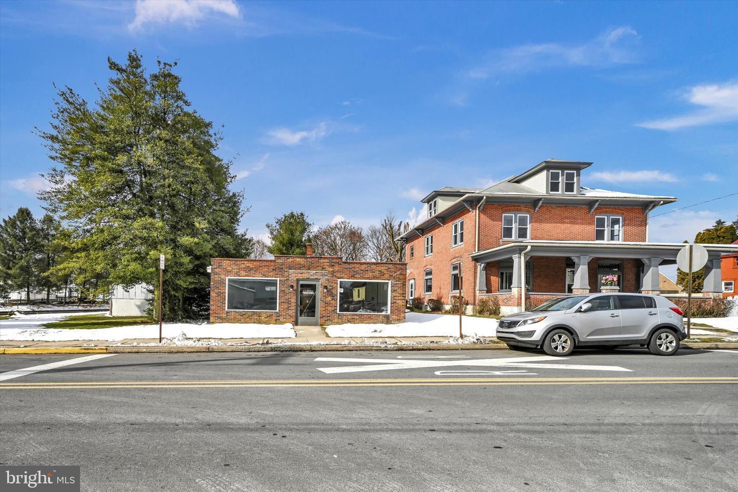 26 Main st Topton, PA 19562 Retail Property for Sale on