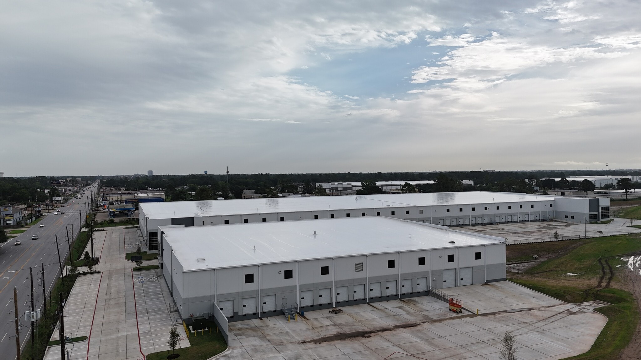 11010 Jones Rd, Houston, TX for Rent