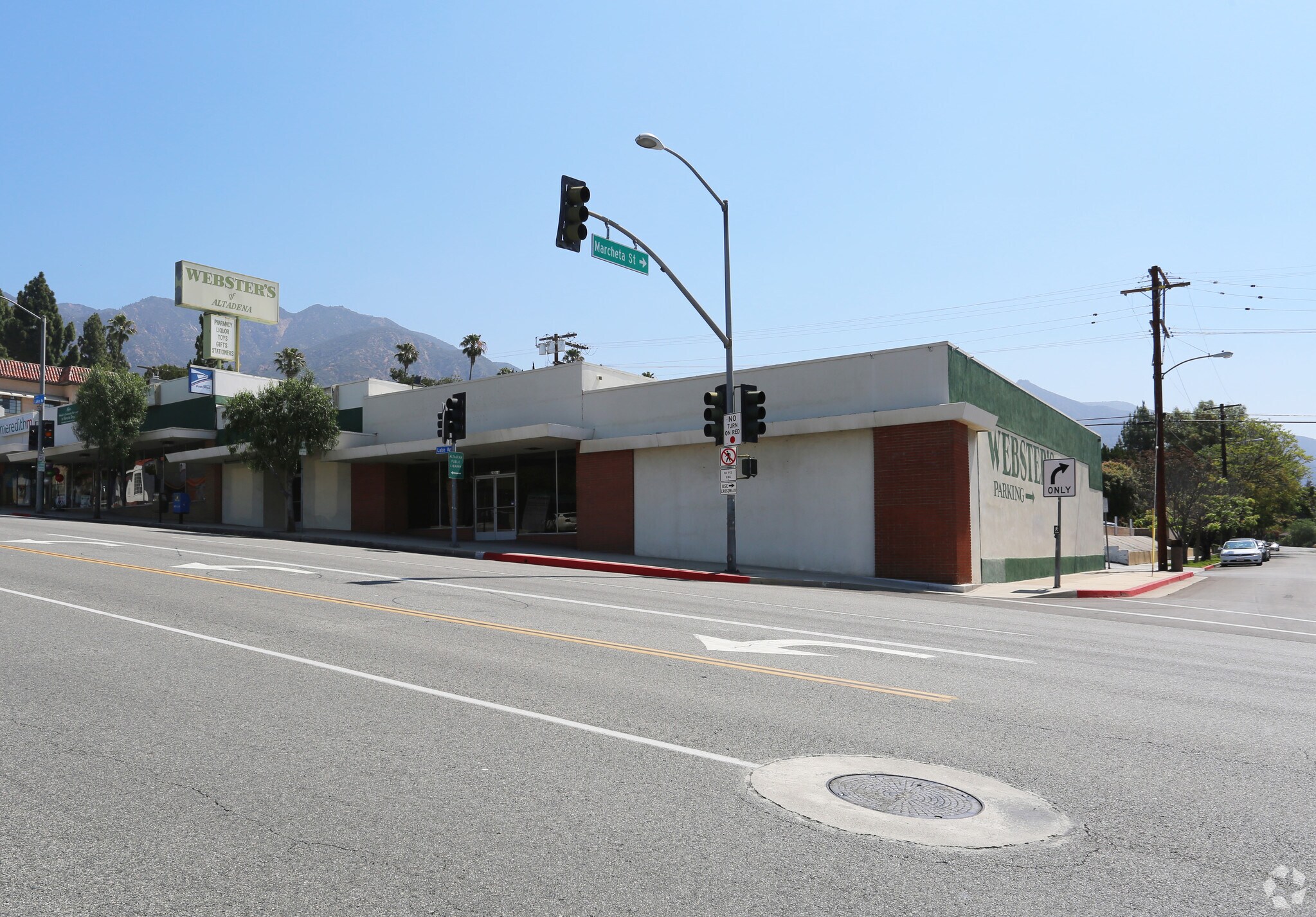 2450 N Lake Ave, Altadena, CA for Rent