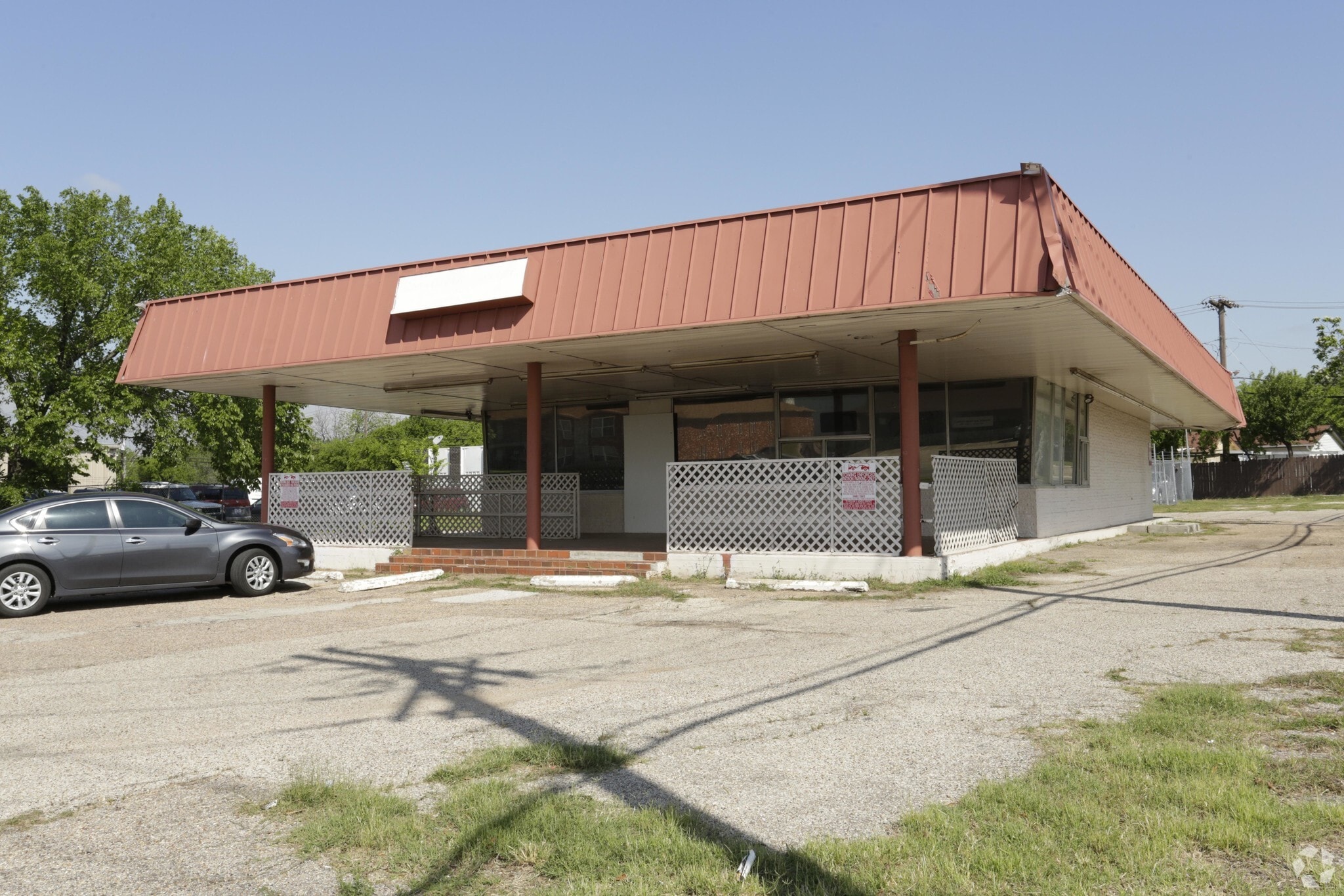 2101 W Rochelle Rd, Irving, TX for Rent