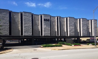 Des Plaines, IL Office, Office/Medical - 950 Lee St