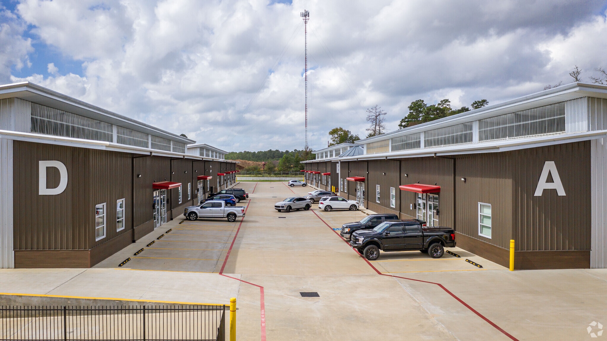 331 Corporate Woods Dr Magnolia, TX 77354 Industrial Property for