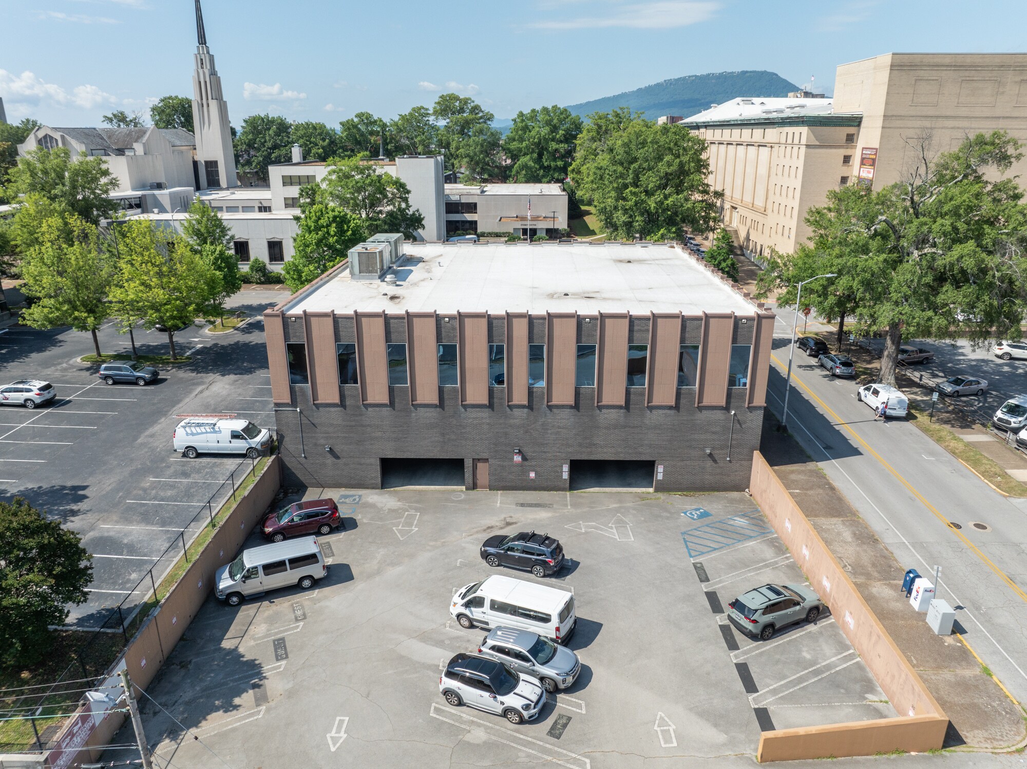 620 Lindsay St, Chattanooga, TN for Sale