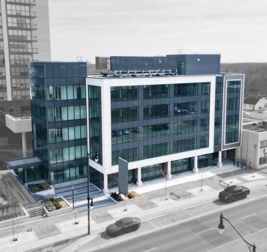 145 Queen St E, Brampton, ON for Rent