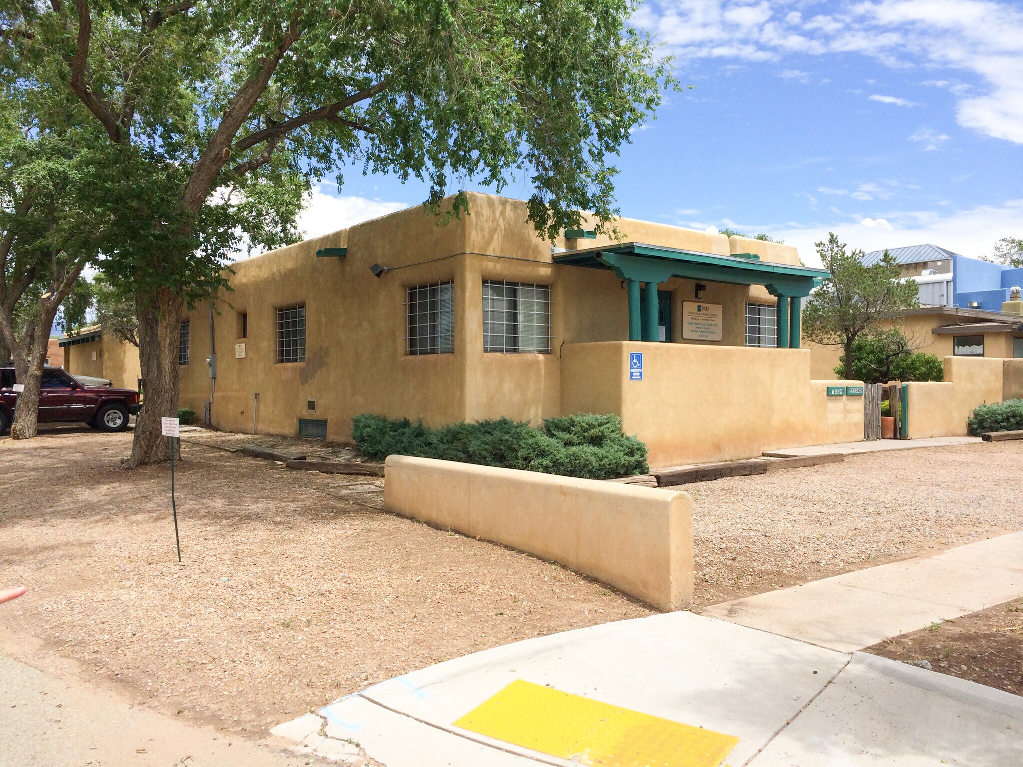 1409 Second St, Santa Fe, NM for Sale