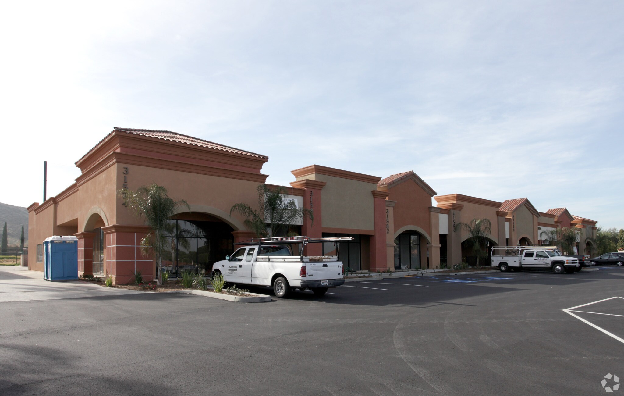31780 Railroad Canyon Rd Canyon Lake, CA 92587 Shopping Center