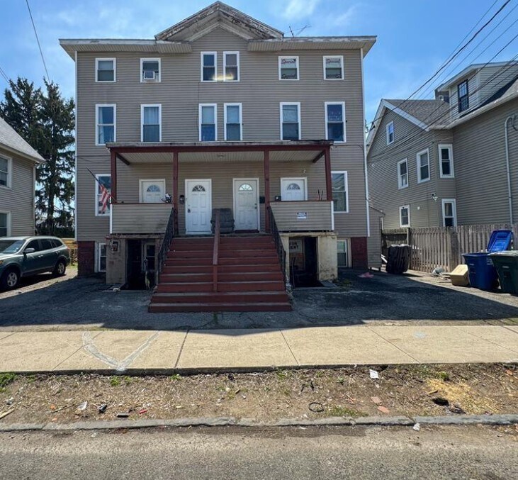 40-42 Jane St, Bridgeport, CT for Sale