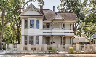 Austin, TX undefined - 1301 E Cesar Chavez St