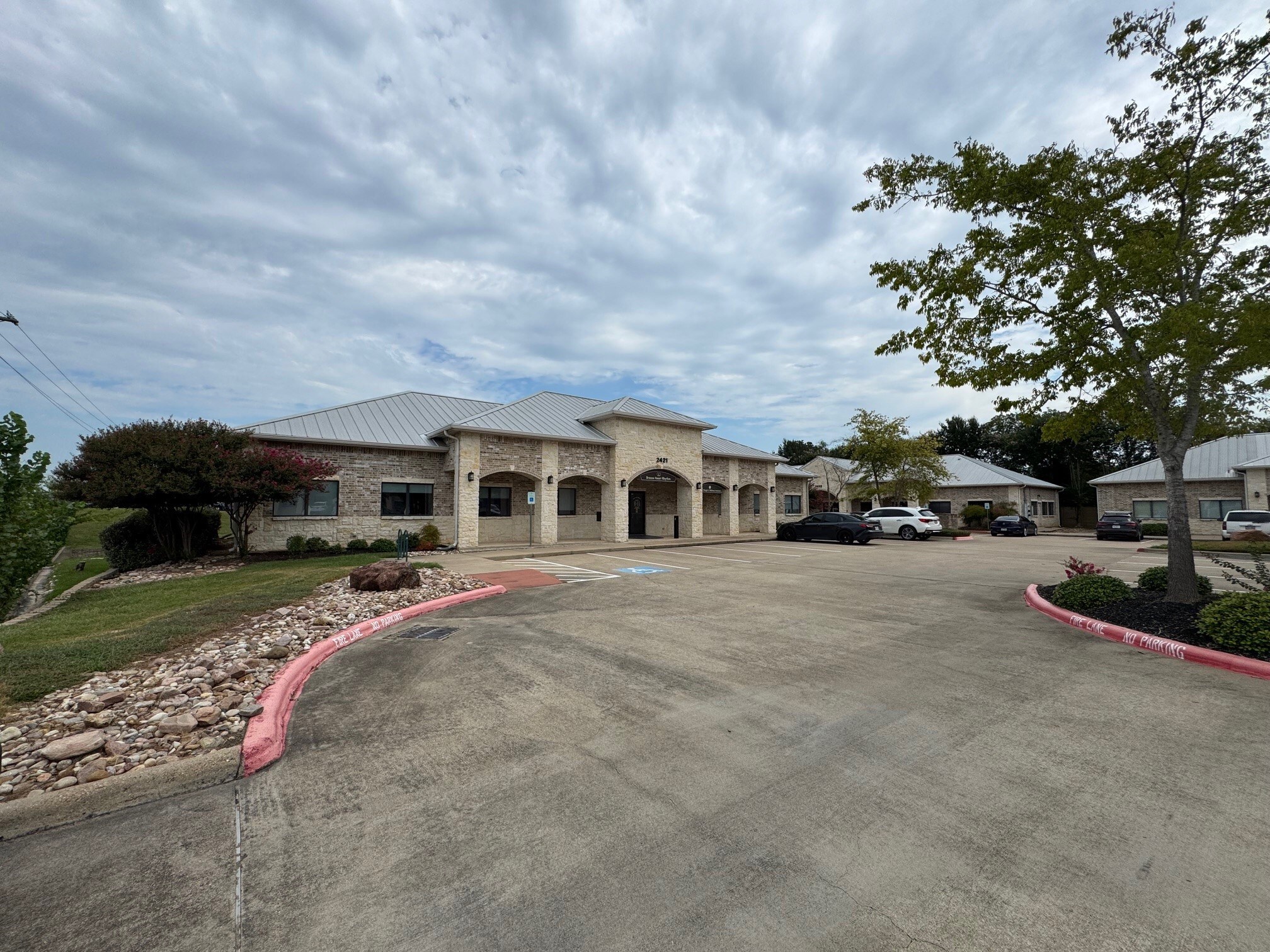 2421 Earl Rudder Fwy S, College Station, TX for Sale