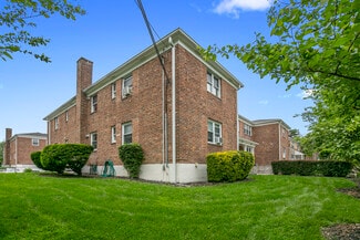 Great Neck, NY Apartments - 28 Linden St