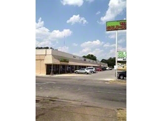 800 E Villa Maria Rd, Bryan, TX for Rent