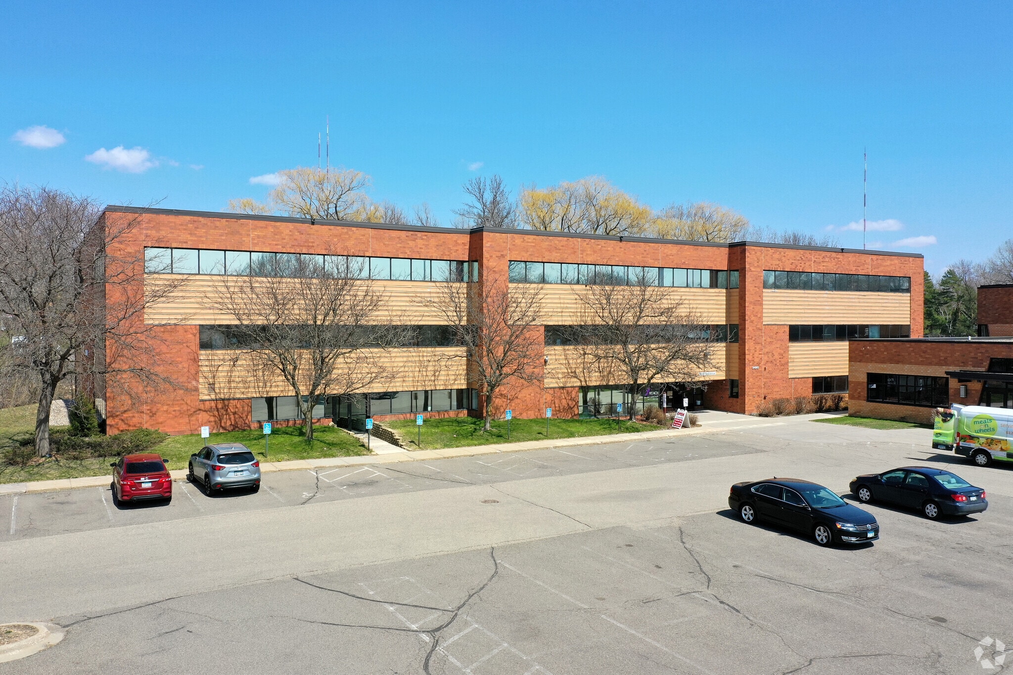 3490 N Lexington Ave, Shoreview, MN for Rent