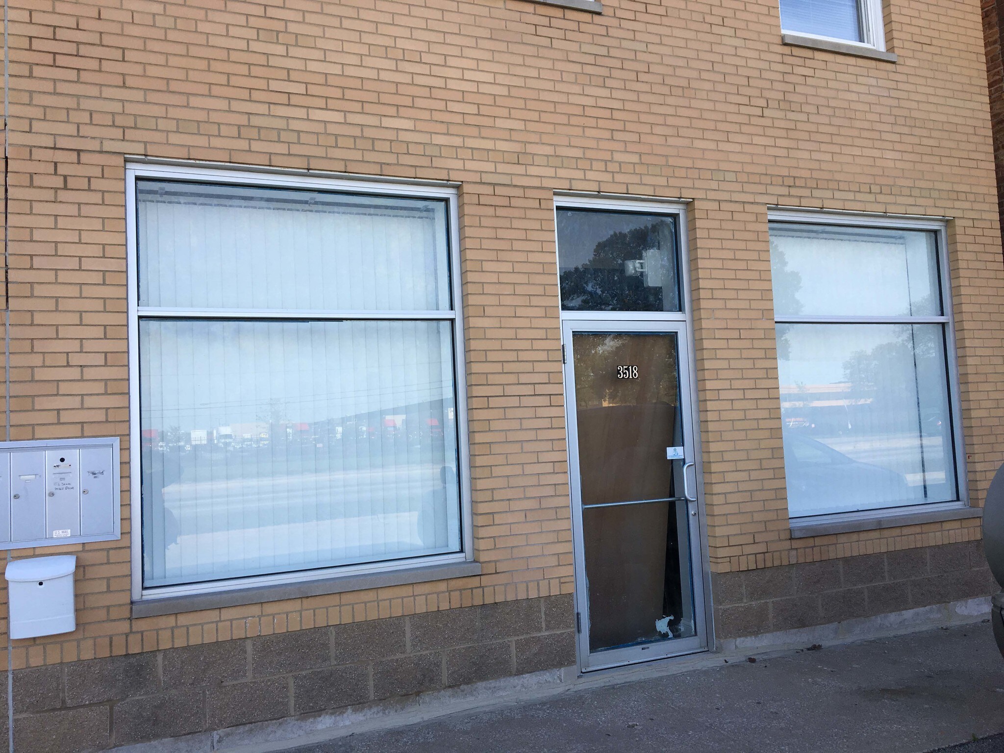 3516-3518 W North Ave, Melrose Park, IL for Rent