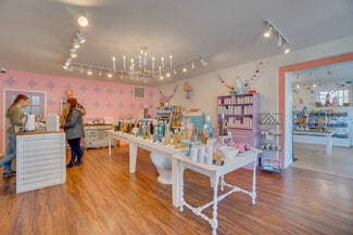 724-728 Hanover St 200-202 Caroline St  