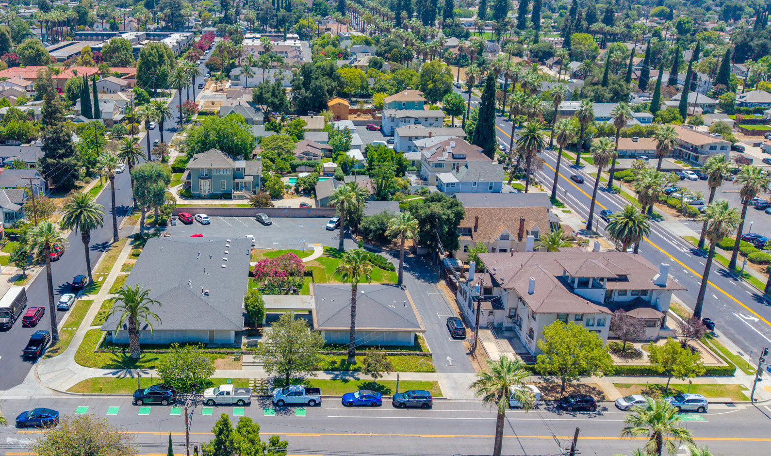 16 E Fern Ave, Redlands, CA for Sale