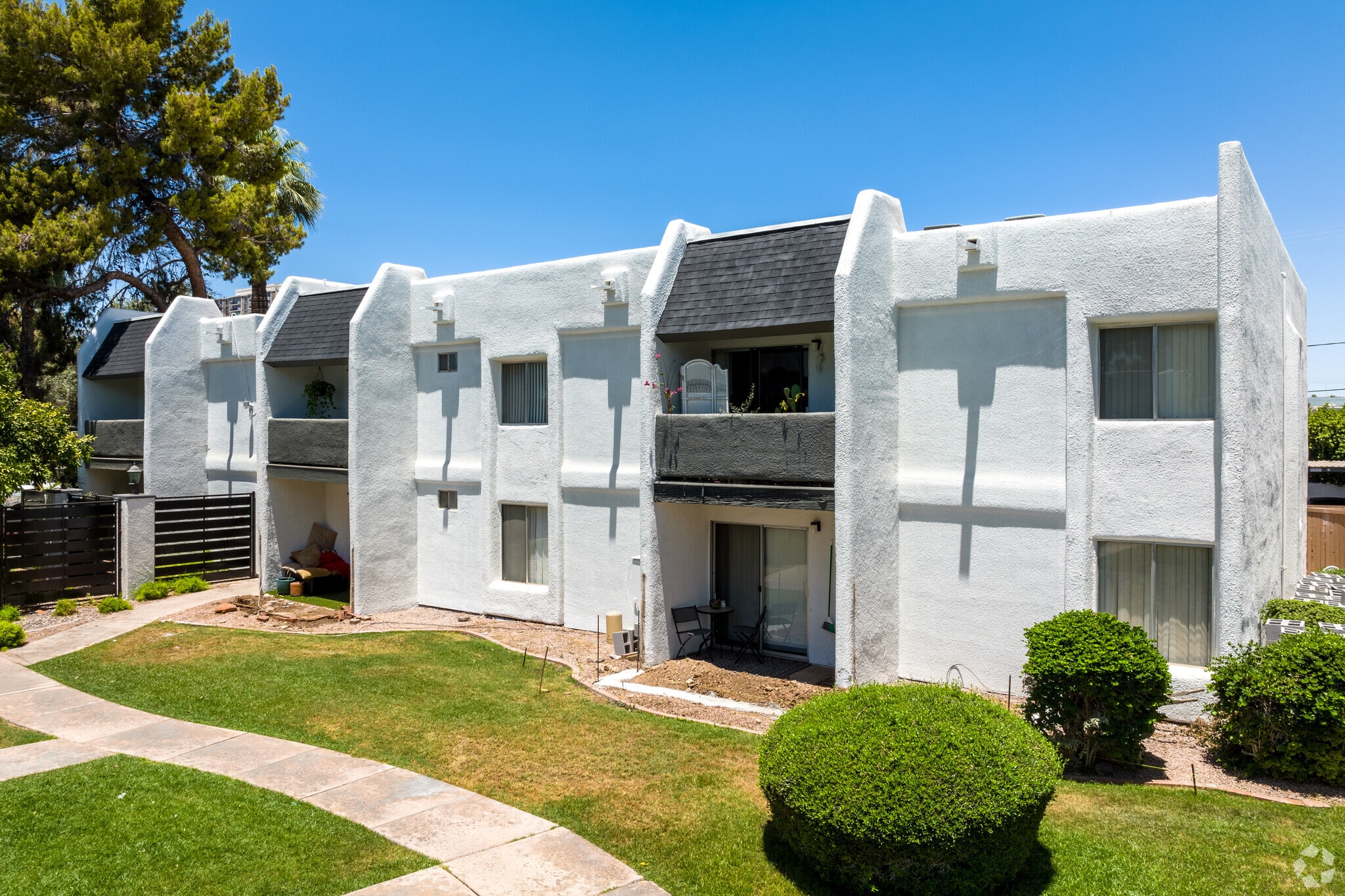 302 E Monte Vista, Phoenix, AZ for Sale