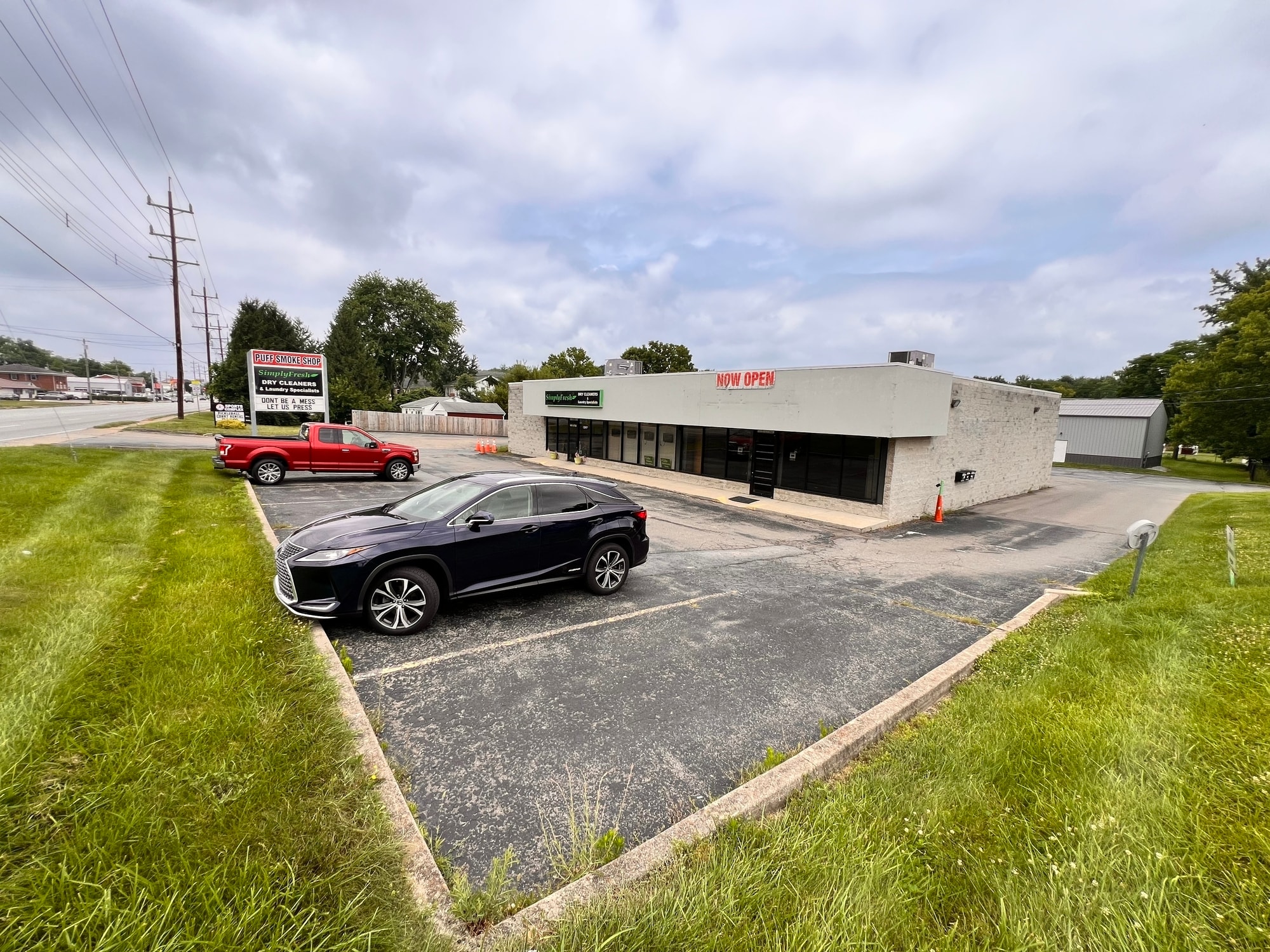 810 Ohio Pike, Withamsville, OH for Rent