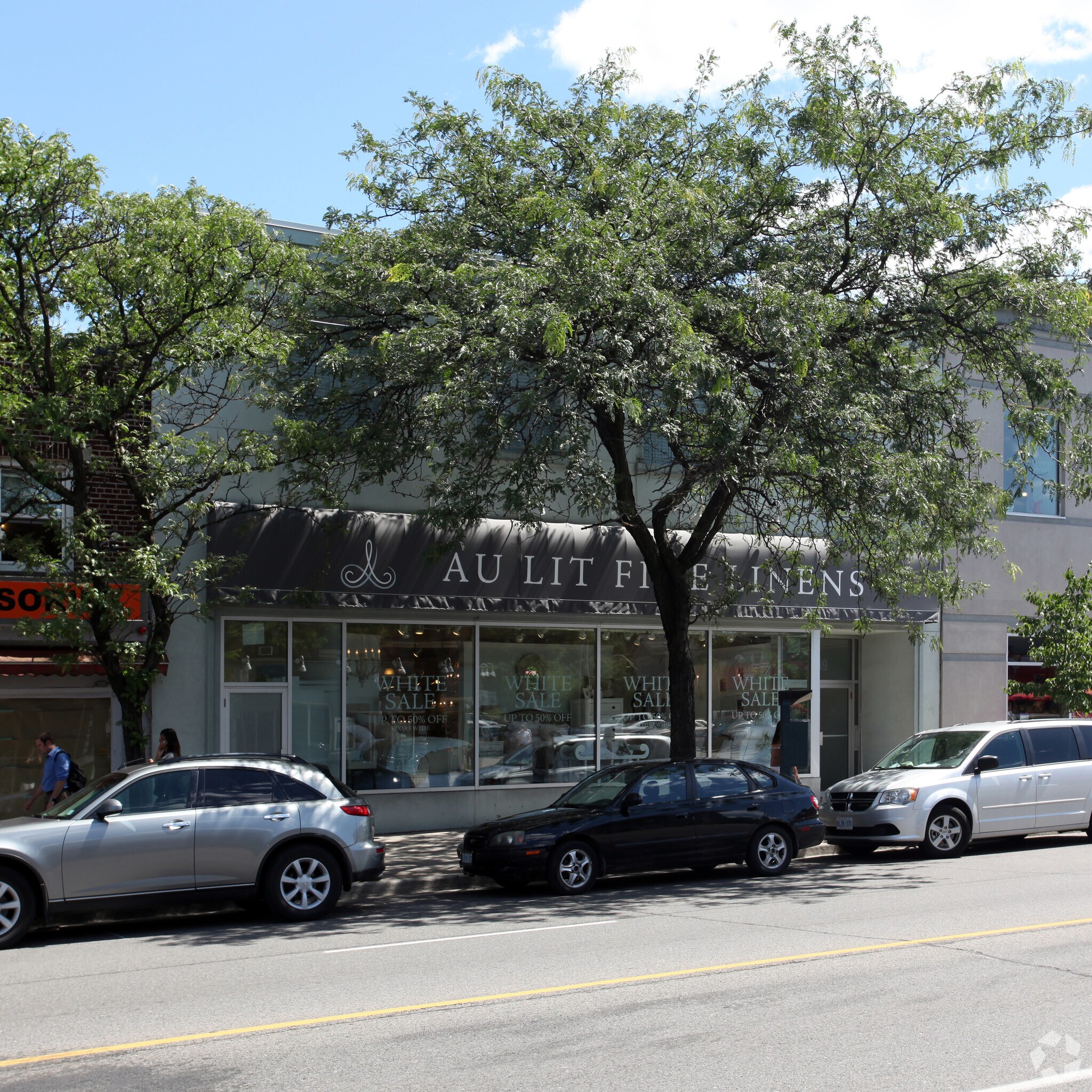 2049 Yonge St, Toronto, ON for Rent