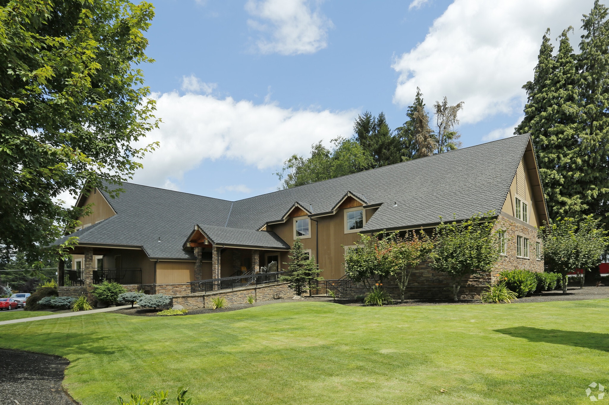17150 University Ave, Sandy, OR for Rent