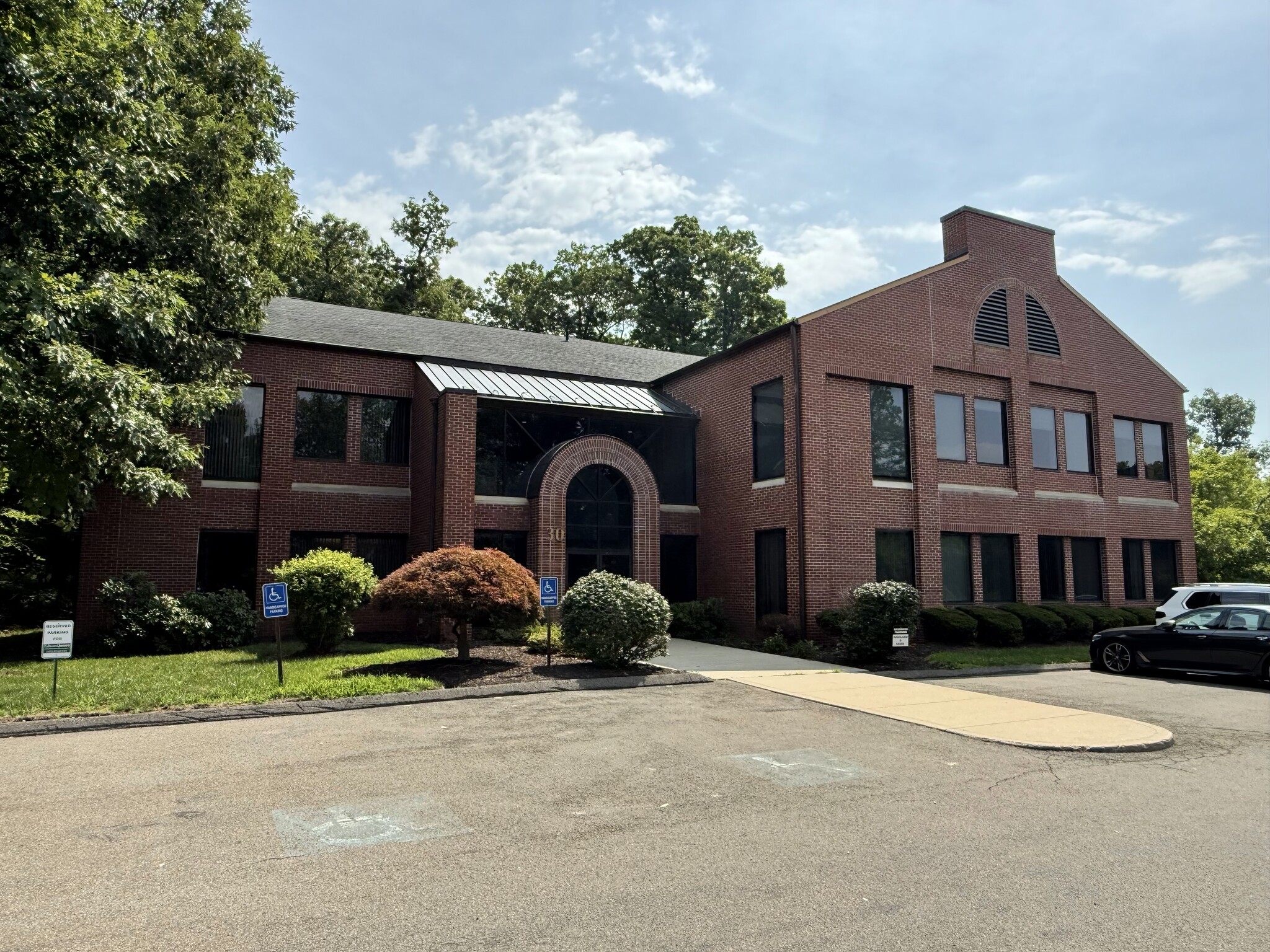 30 Stanford Dr, Farmington, CT for Rent