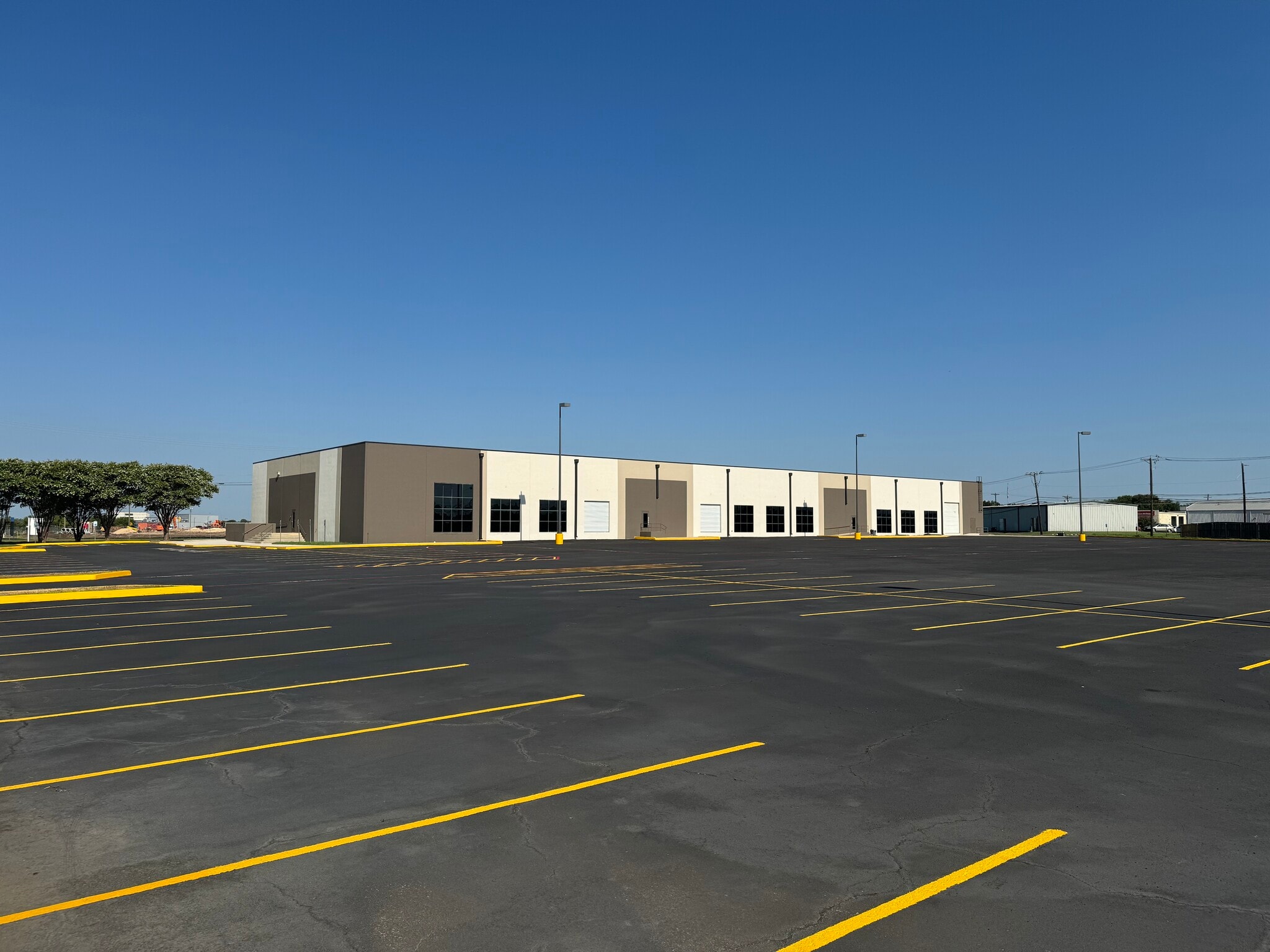 902 N Twin Creek Dr, Killeen, TX for Rent