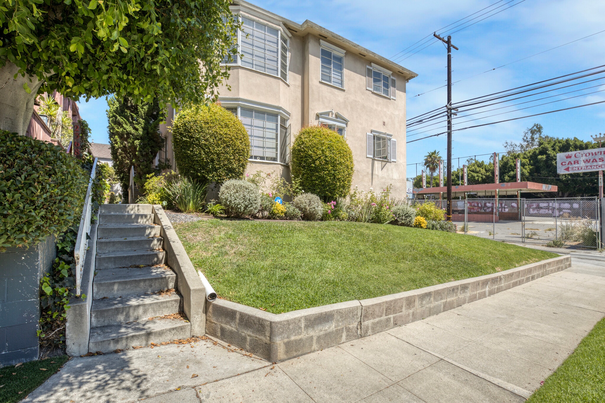 2372-2374 S Beverly Glen Blvd, Los Angeles, CA for Sale