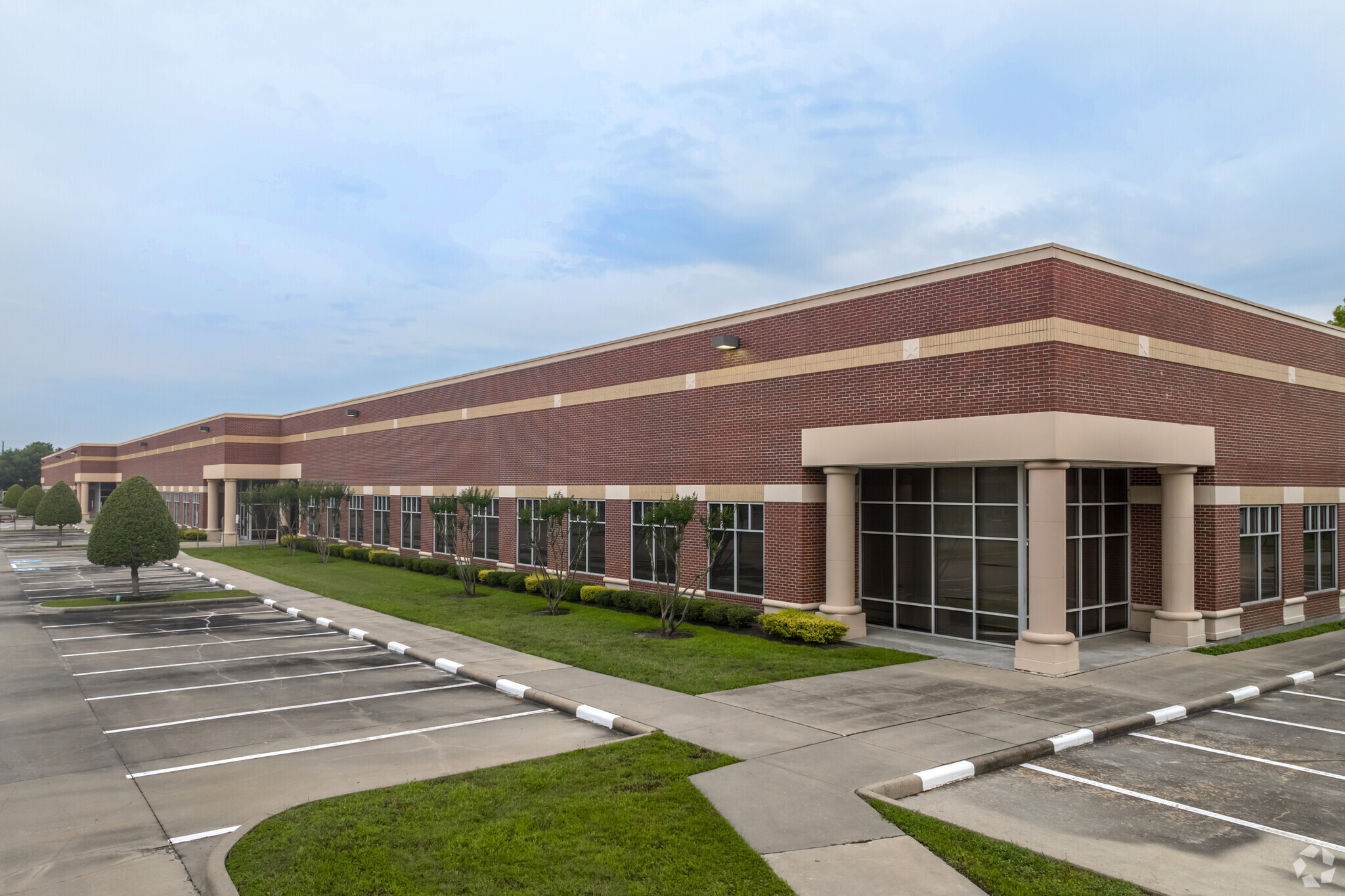 3100 Hayes Rd, Houston, TX for Rent