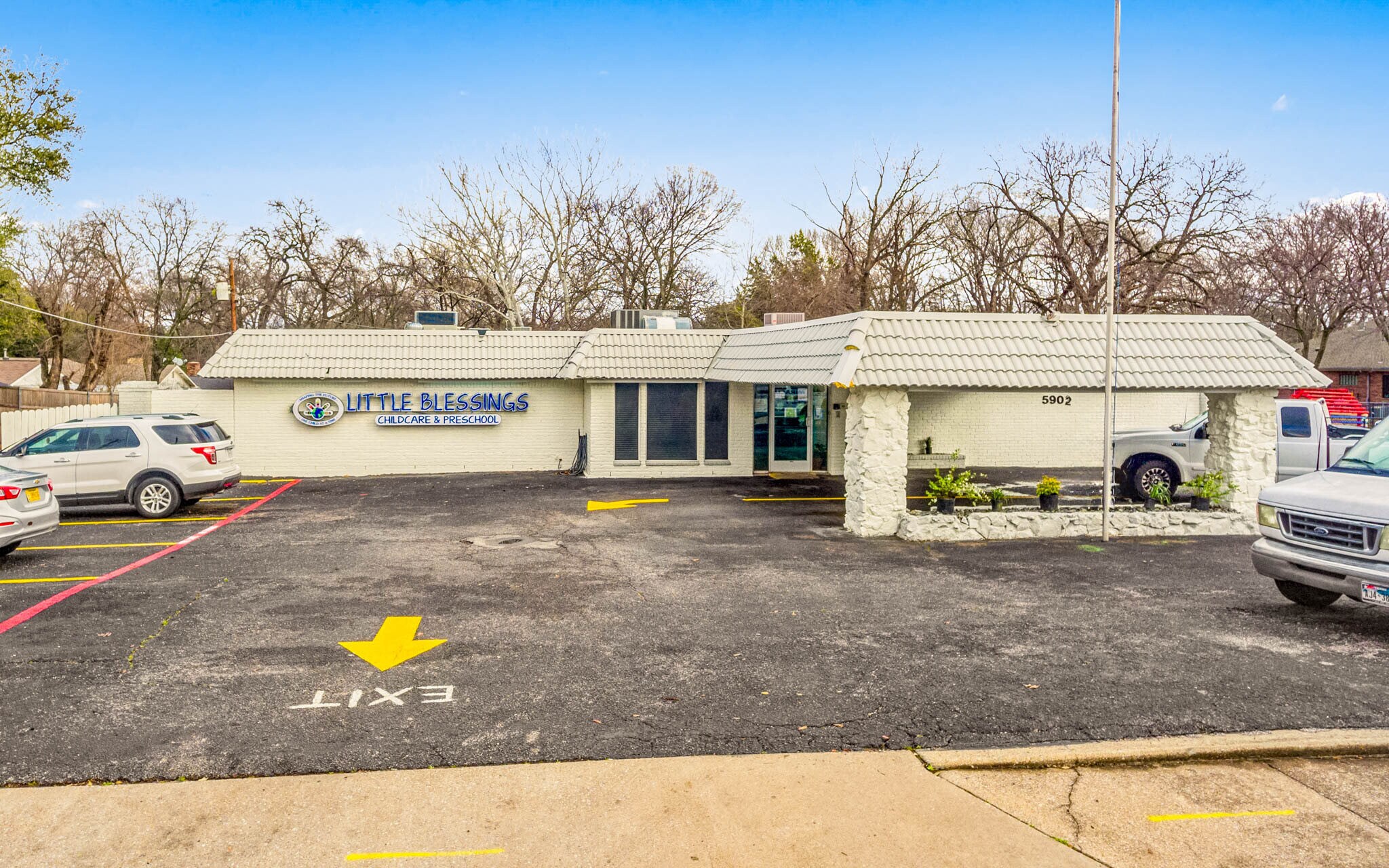 5902 N Jupiter Rd, Garland, TX for Sale