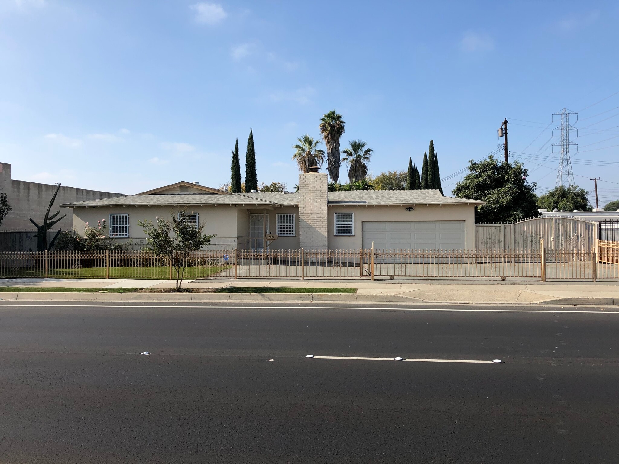 1645 S Euclid St, Anaheim, CA for Sale