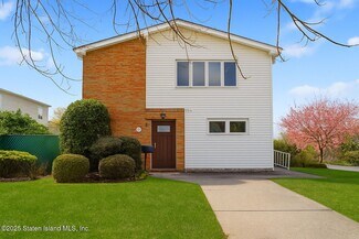 Staten Island, NY Office/Residential - 54 Preston Ave