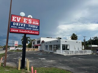 Sarasota, FL Restaurant - 3155 Clark Rd